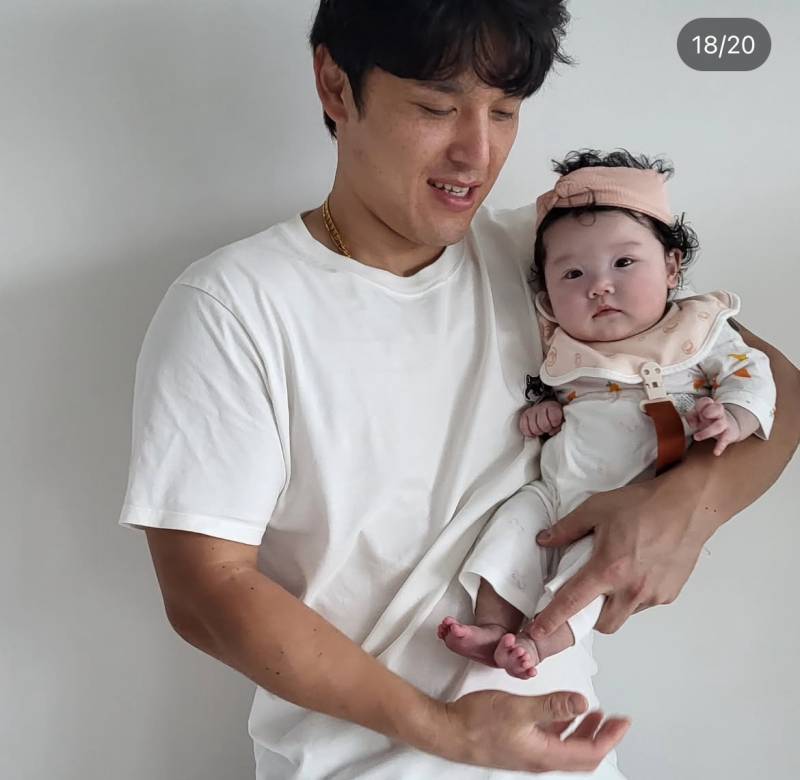 [잡담] 채이 곱슬머리 봐라 | 인스티즈