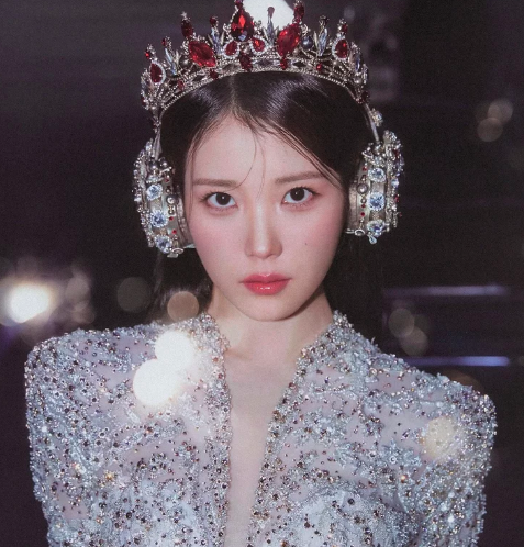 [잡담] 아이유 이 사진 정보구함미다 | 인스티즈
