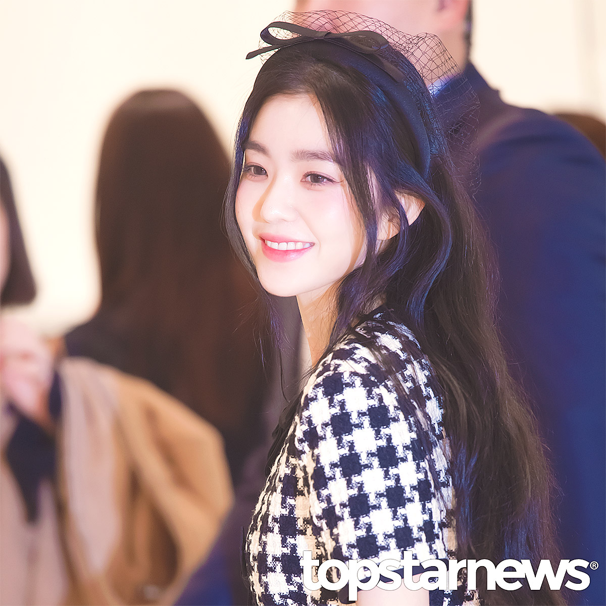 [잡담] 아이린 기사 사진 ㄹㅈㄷ 짤 나왔네 | 인스티즈