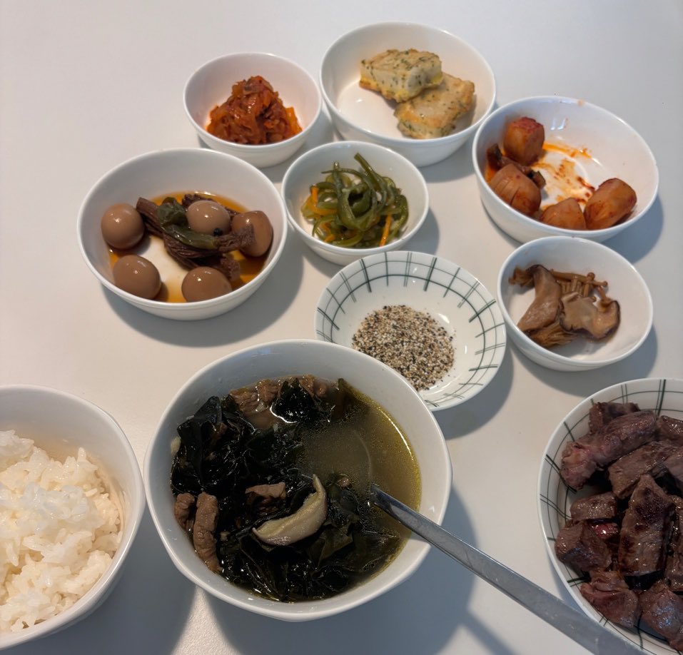 [잡담] 스엠 숙소이모님을 내집으로 | 인스티즈