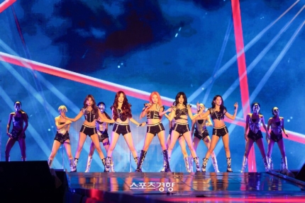 [정보/소식] 뜨거웠던 2024년 K팝, 뜨거웠던 뉴진스·에스파···데이식스도 약진 | 인스티즈