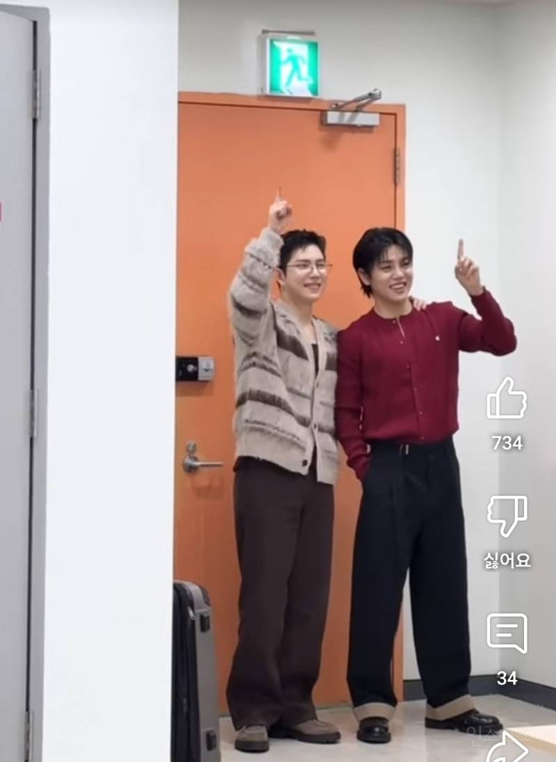 의외로 아이돌들이 대기실에서 하면 눈치보인다는 행동.jpg | 인스티즈