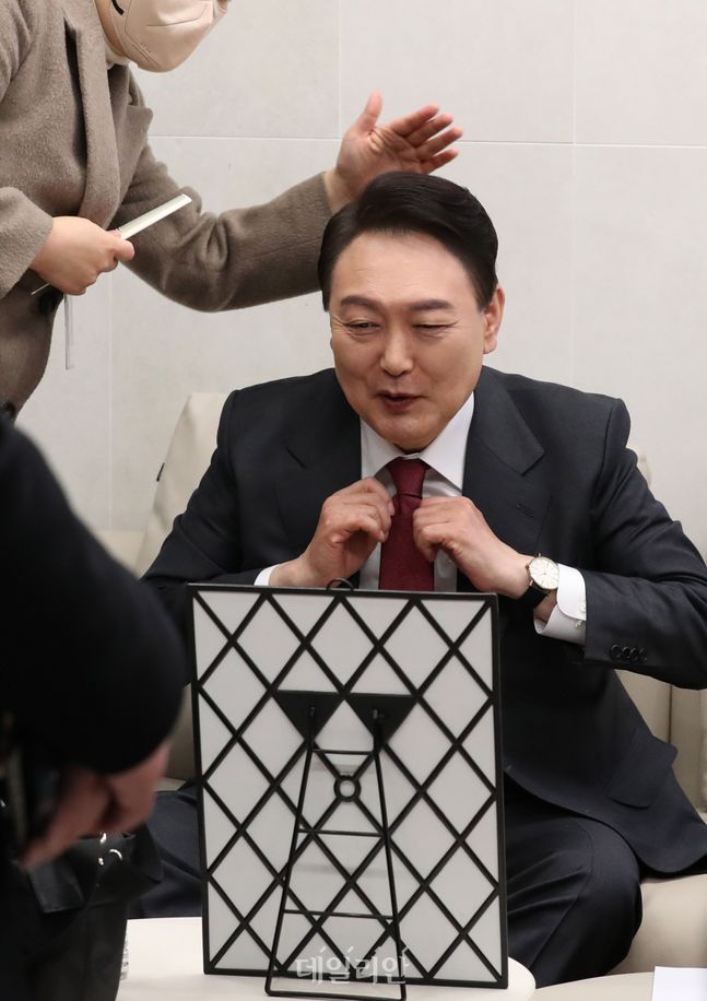 [잡담] 간첩을 본 윤석열.jpg | 인스티즈