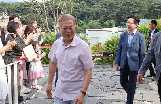 [속보] 문재인 "반헌법적 내란 사태 용서 안돼…前 정부 책임자로서 국민 고난겪게 해 미안" | 인스티즈