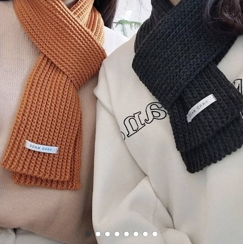 [잡담] 요즘엔 뜨개질 목도리 잘 안하지? | 인스티즈