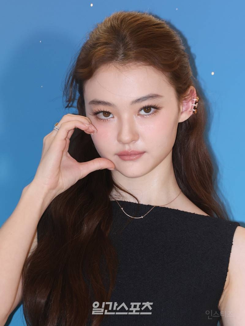 티파니앤코 행사 포토콜 미야오 엘라 기사사진 | 인스티즈