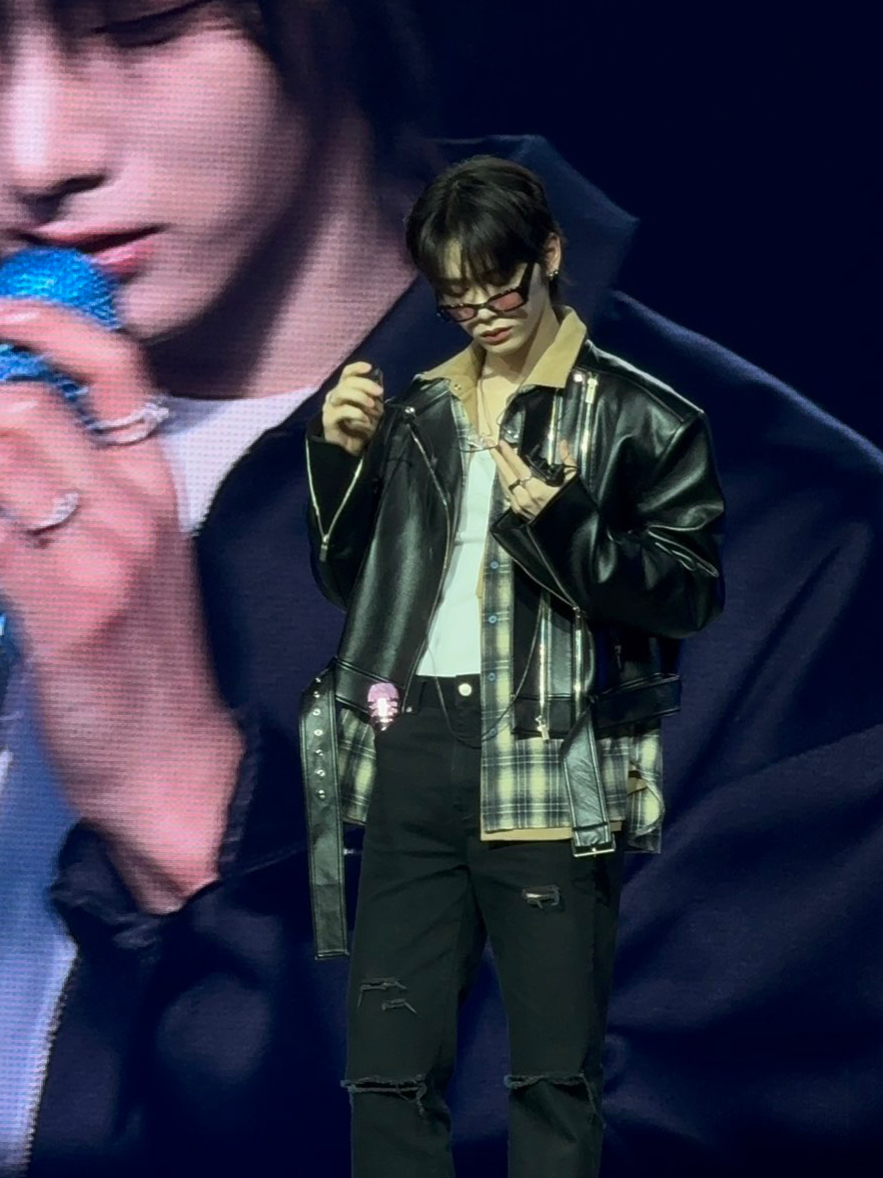 [잡담] 보넥도 콘서트 한태산 폰카 | 인스티즈