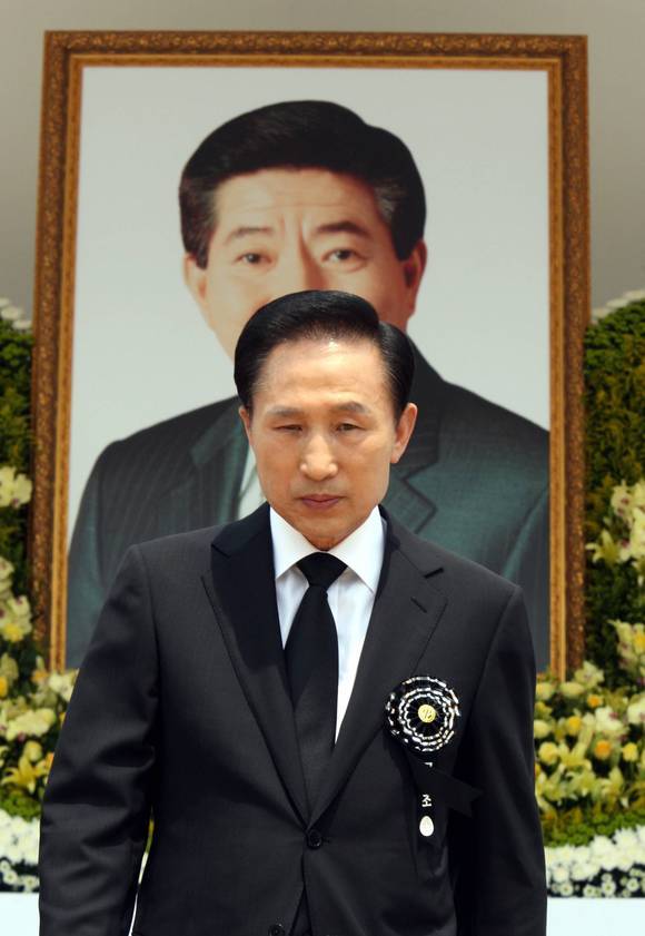 [정리글] 현 시점에서도 많은 사람들이 역대 최악의 대통령이라고 꼽는 인물.jpg | 인스티즈