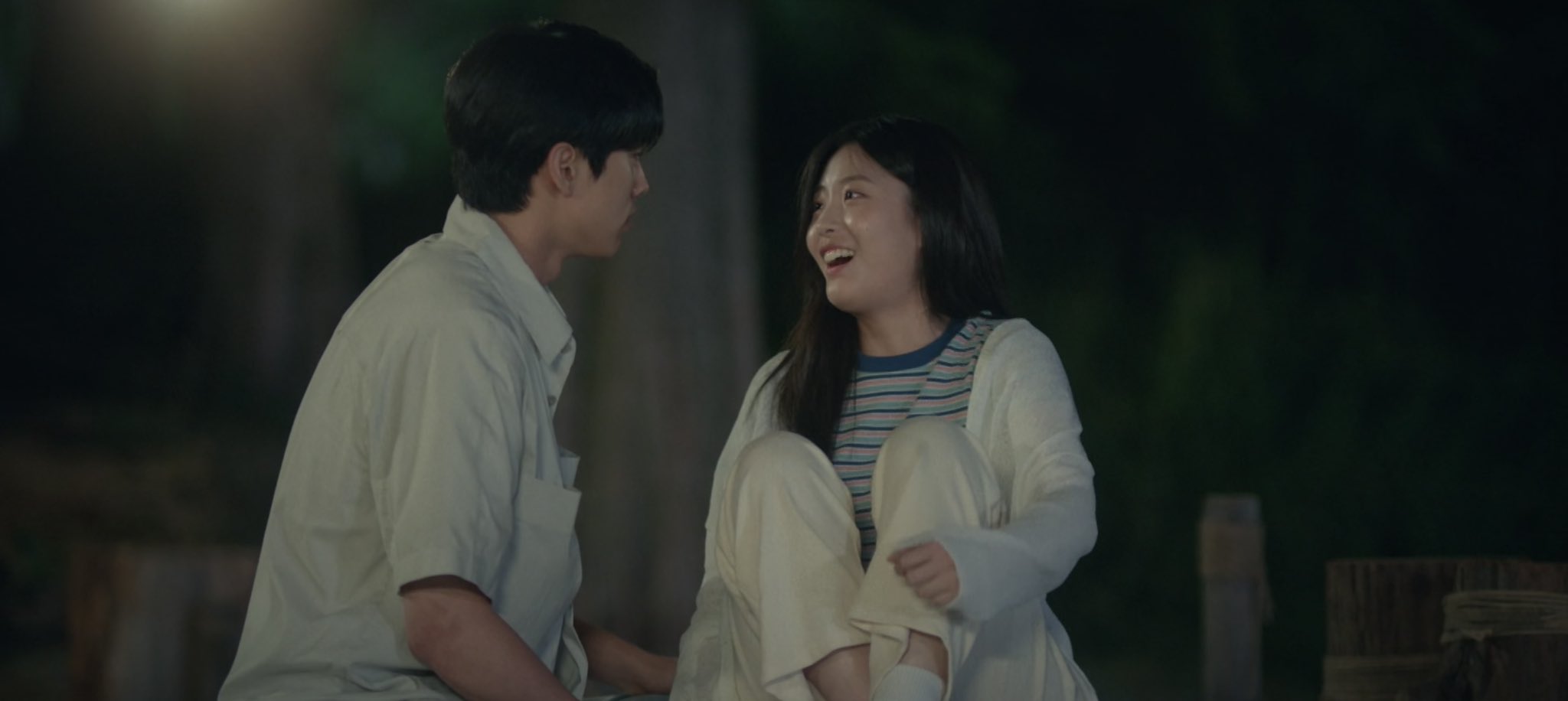 [잡담] 사외다 투지원 아역-성인 키스신 데칼 | 인스티즈