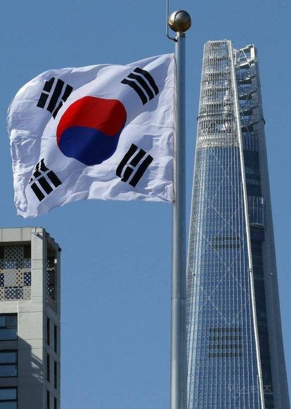 사는게 힘들다... 2025년도 작년이랑 변함없이 똑같겠지...? | 인스티즈