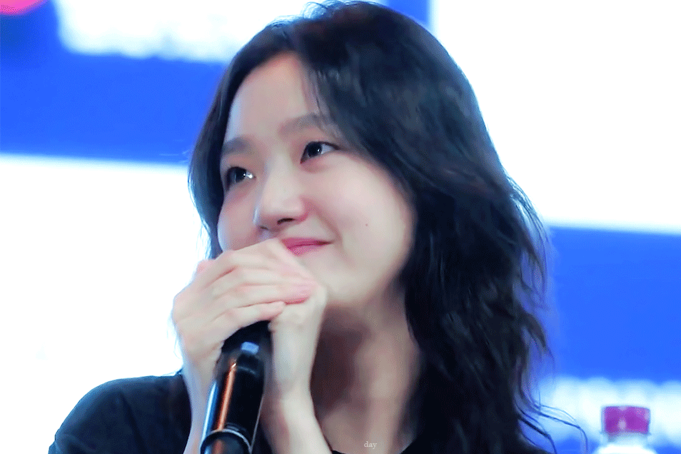 [잡담] 김고은은 진짜 .. 볼수록 너무 너무 예뻐 | 인스티즈