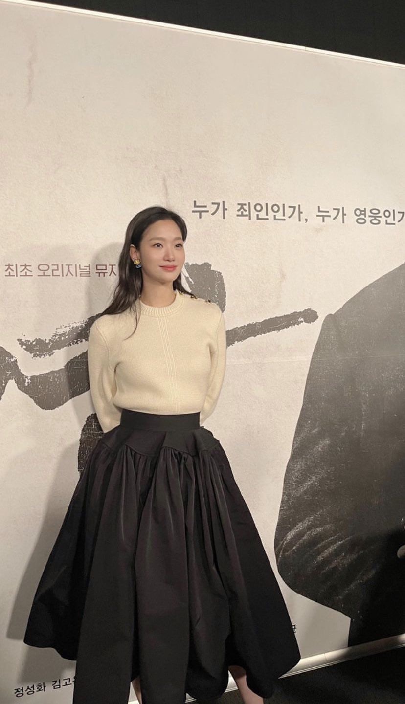 [잡담] 김고은은 진짜 .. 볼수록 너무 너무 예뻐 | 인스티즈