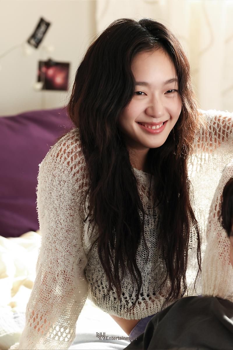[잡담] 김고은은 진짜 .. 볼수록 너무 너무 예뻐 | 인스티즈