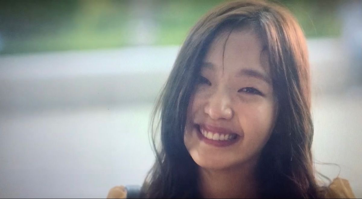 [잡담] 김고은은 진짜 .. 볼수록 너무 너무 예뻐 | 인스티즈