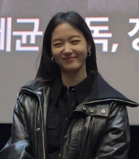 [잡담] 김고은은 진짜 .. 볼수록 너무 너무 예뻐 | 인스티즈