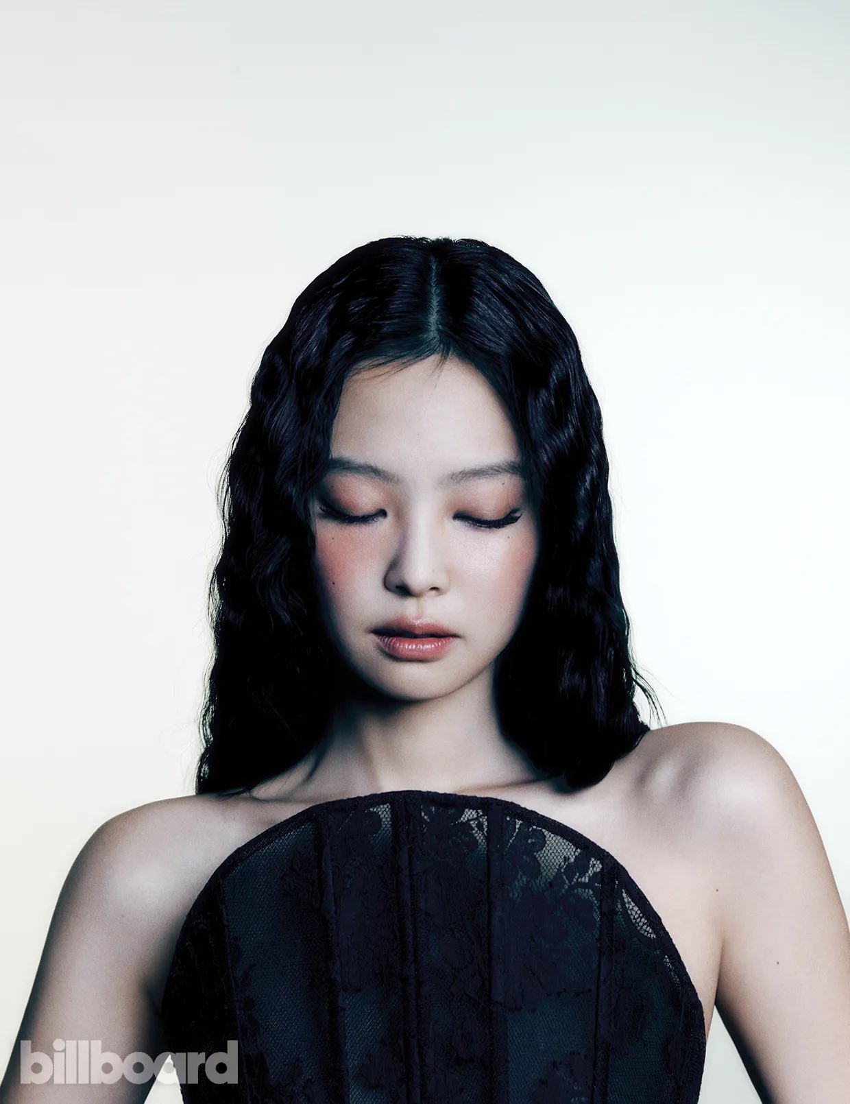 [잡담] 제니 빌보드 매거진 1월호 커버 ㄹㅇ 이뻐 | 인스티즈