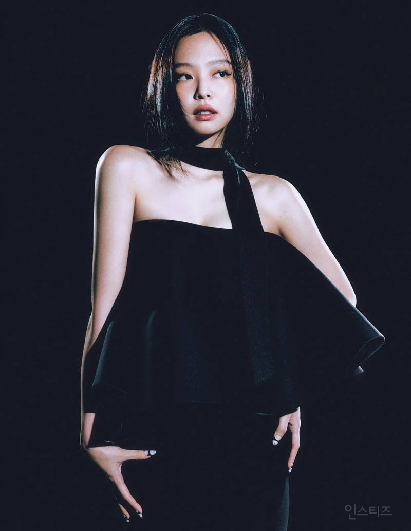 뚜두뚜두 시절 생각난다는 블핑 제니의 빌보드 1월호 커버 | 인스티즈