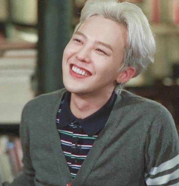 [잡담] 웃을때 이런느낌인데 | 인스티즈