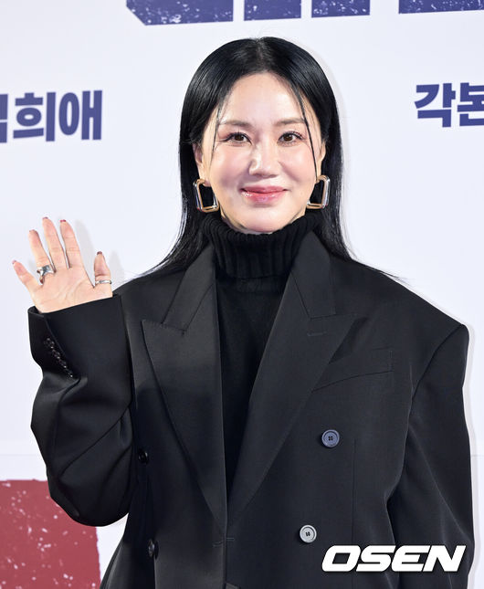 [정보/소식] 엄정화, 경력단절 톱스타 되나..'금쪽같은 내스타' 출연 "검토중"[공식] | 인스티즈