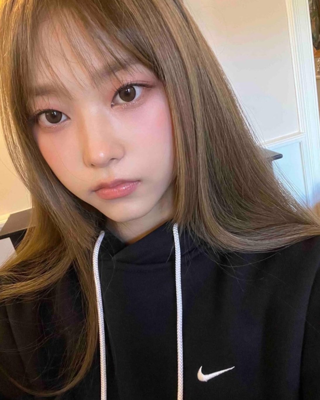 [잡담] 해린이 데뷔초때 했던 카브색 담컴백에 해줬으면 좋겠당 | 인스티즈