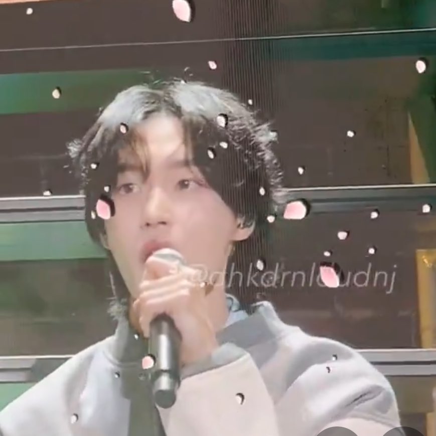 [잡담] 전광판 원빈이 봐 🌸 | 인스티즈
