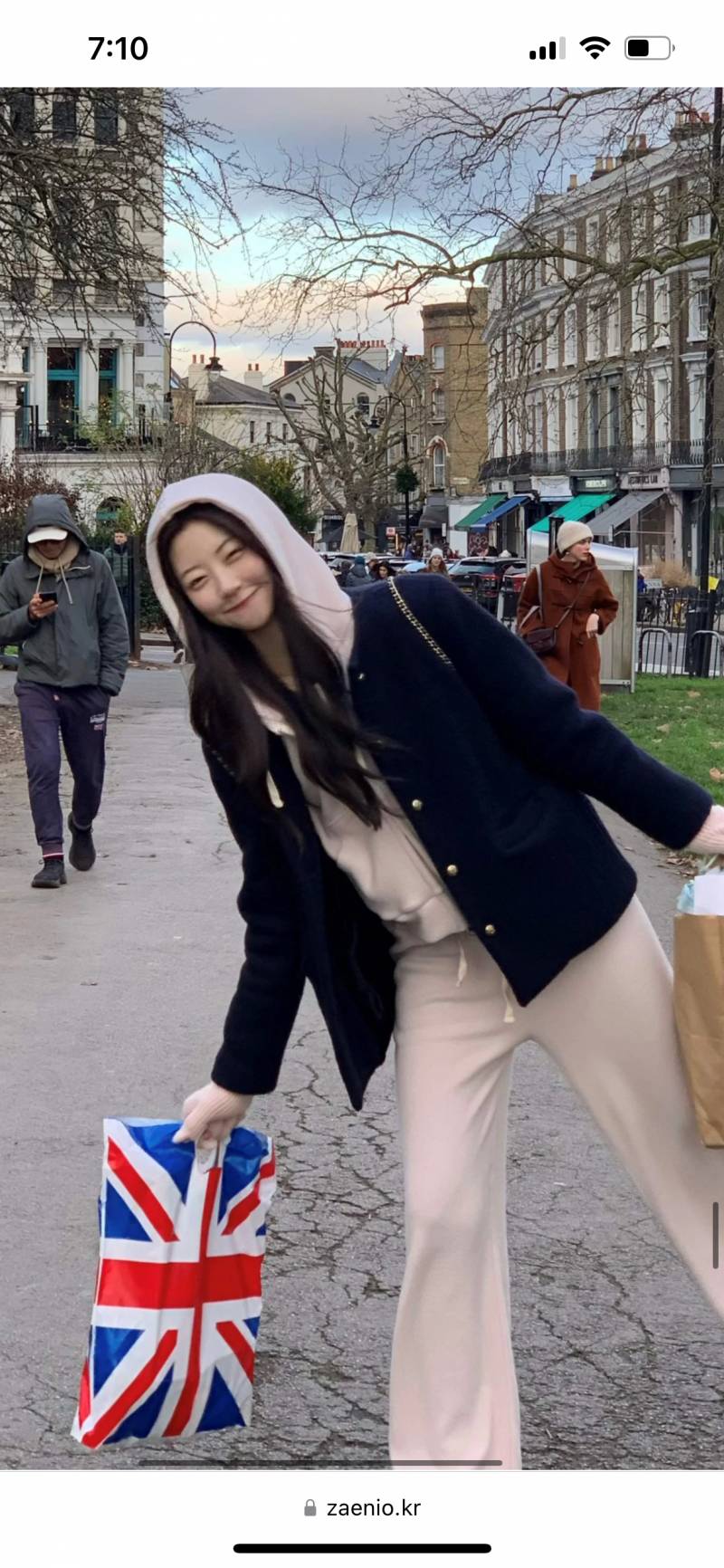 [잡담] 어제 일본 날씨 물어본 익인인데 이거 코디 좀 봐주라 | 인스티즈