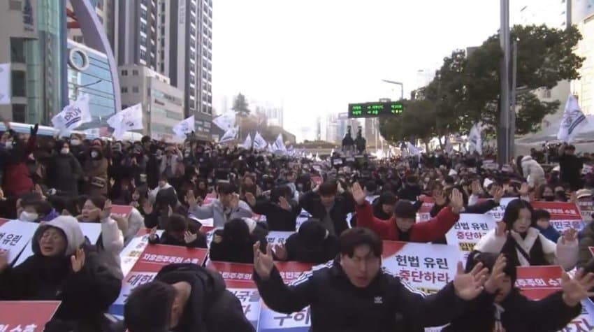 [정보/소식] 전한길 지지자들의 심각한 수준.jpg | 인스티즈