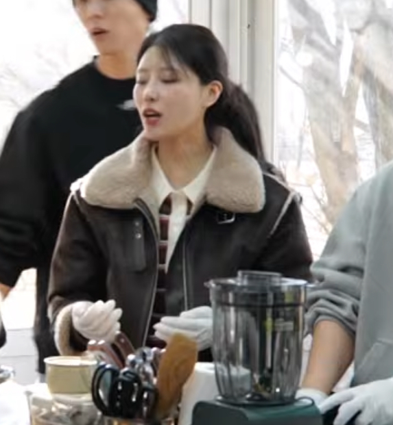[잡담] 미주님 놀면뭐하니 무스탕 정보 아는 사람 !! ㅠㅠ | 인스티즈