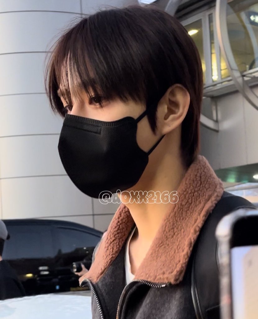 [잡담] 정우님 진심 콧대가 마스크를 뚫으려고하네... | 인스티즈