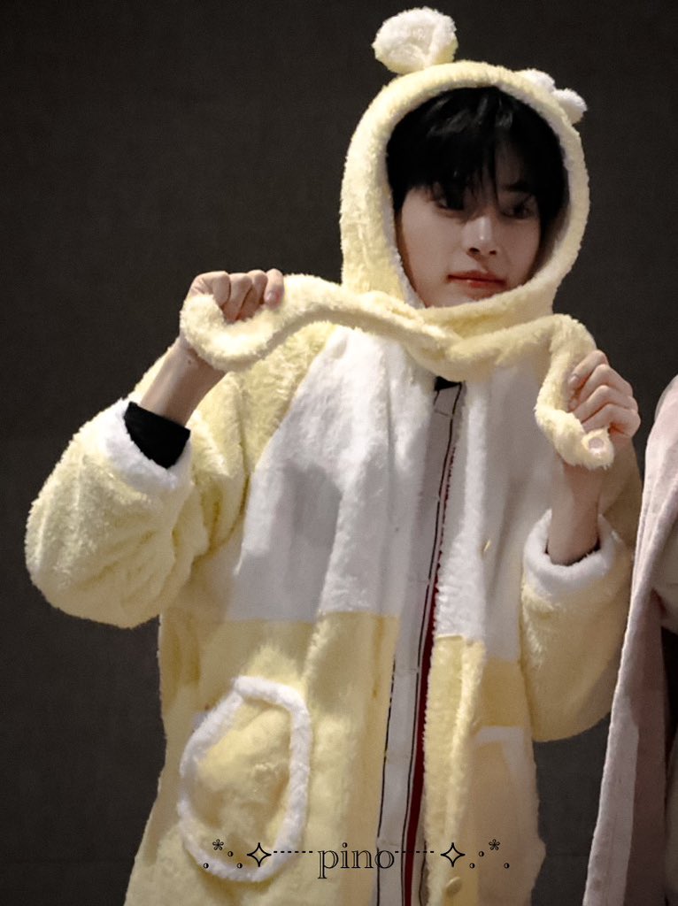 [잡담] 성한빈 이 팬싸템 옴총귀엽다 | 인스티즈
