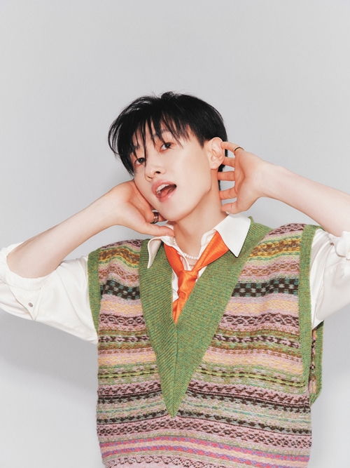 [정보/소식] 슈퍼주니어 은혁, 오늘(2일) '인기가요'서 'UP N DOWN' 무대 최초 공개 | 인스티즈