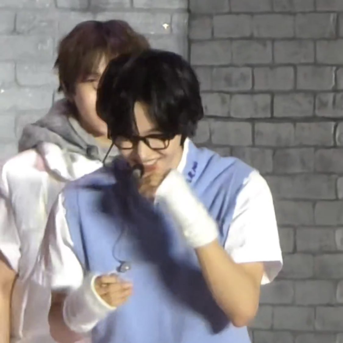 [잡담] 원빈이 이 날 엄청 대박 귀여웠는데 아는 사람 | 인스티즈