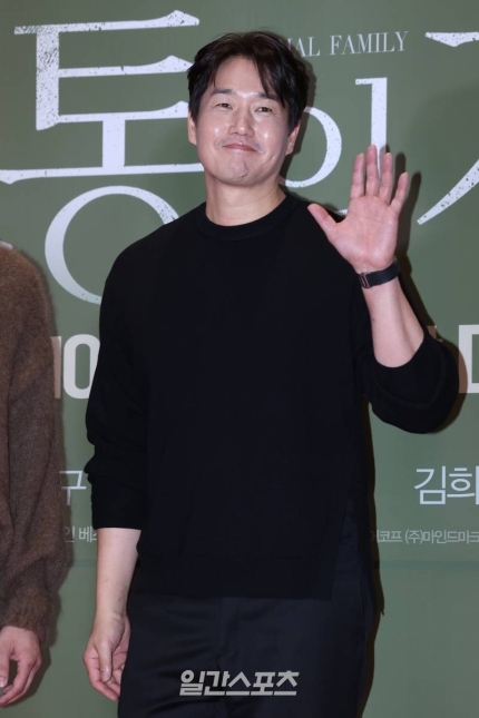 [정보/소식] [단독] 유지태, 이병헌 소속사 떠나 이민정과 한솥밥 | 인스티즈