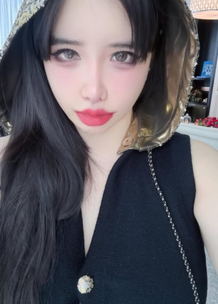 [정보/소식] 박봄 기행에 팬들 결국 "2NE1 활동 제외하라" 요구..."시한폭탄, 무대도 불성실" [전문] | 인스티즈