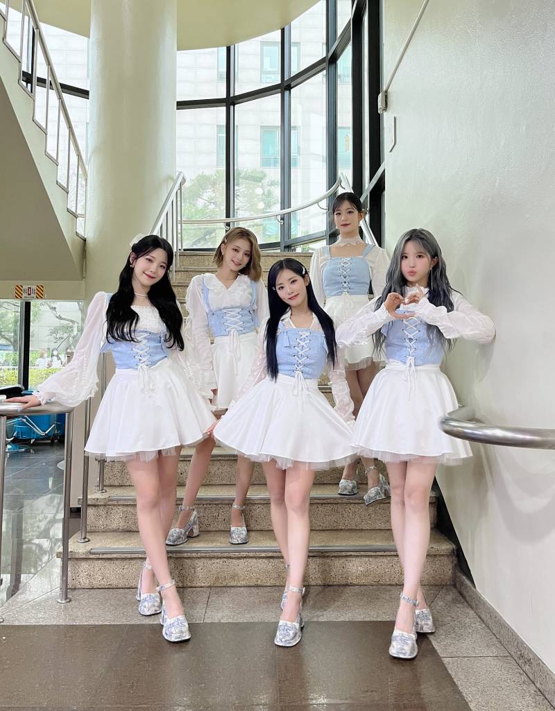 프로미스나인 5인 소속사, 공식 SNS 오픈…"새로운 첫걸음에 관심 부탁" | 인스티즈