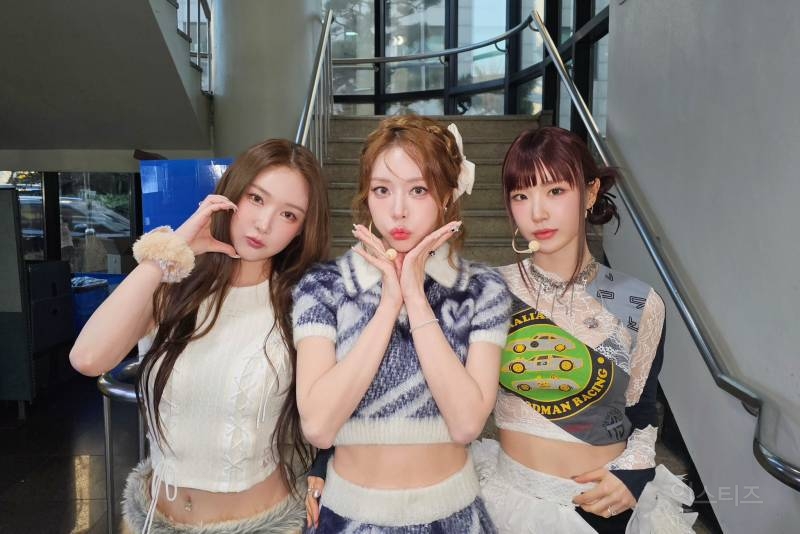 요즘 팬들한테 헤메코 칭찬 많이 받아서 좋다는 브브걸 | 인스티즈