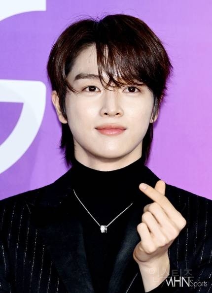 오늘 반응 좋은 디어워즈 라이즈 레드카펫 의상 | 인스티즈