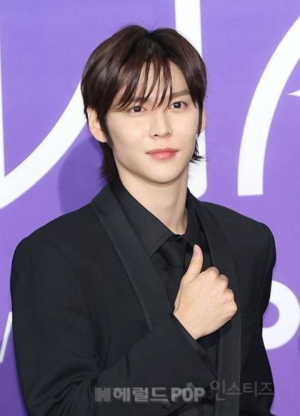 오늘 반응 좋은 디어워즈 라이즈 레드카펫 의상 | 인스티즈