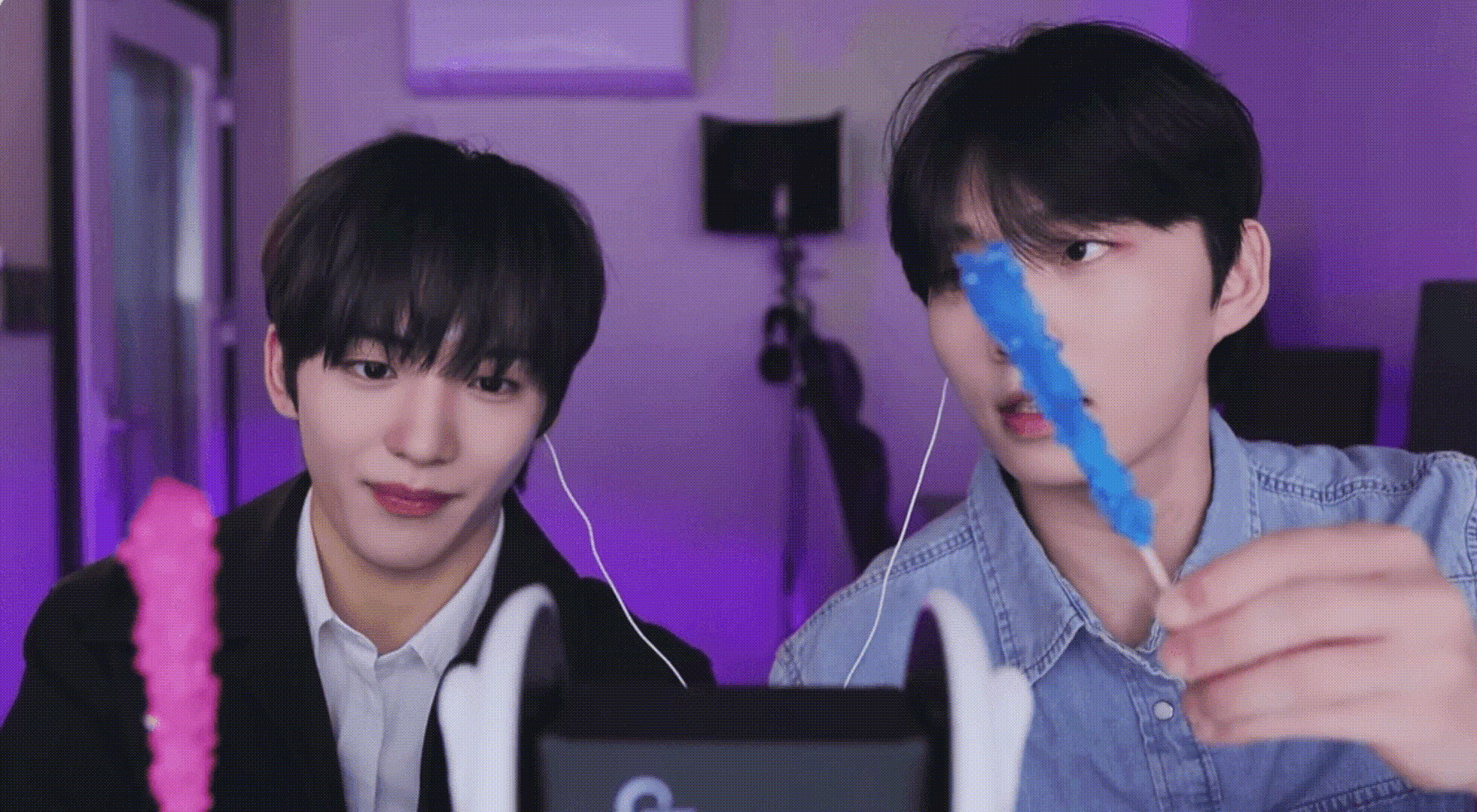 아니.. 누가 귀 간지럽다고 윙크를 그렇게 해요... | 인스티즈