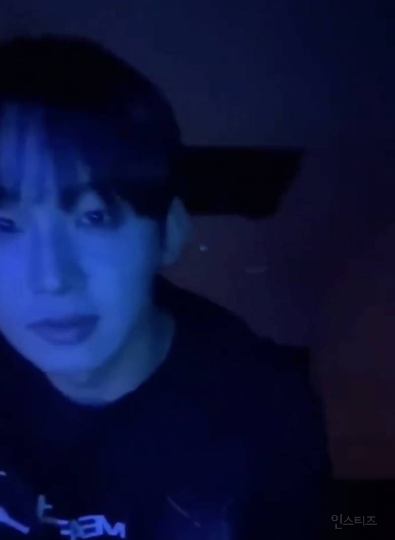 본인을 아바타로 만들어버린 파란모니터 절망편 .jpg | 인스티즈