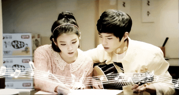 [잡담] 아이유랑 박보검 애기때랑 똑같아 ㅠ🥹 | 인스티즈