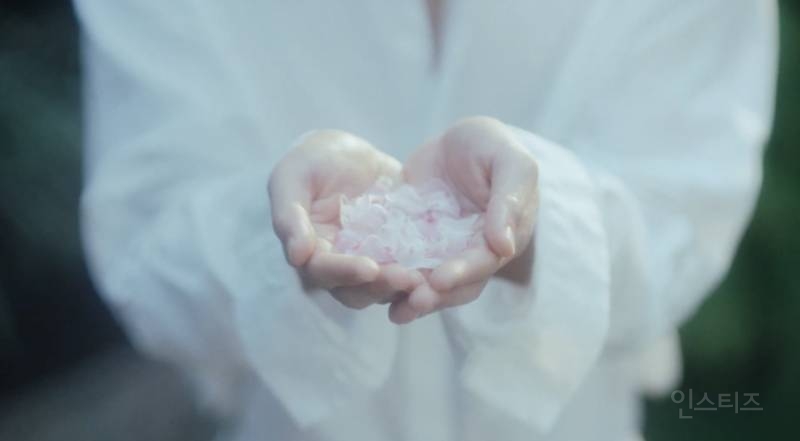 미감 좋다는 아이돌 뮤비 .jpgif | 인스티즈