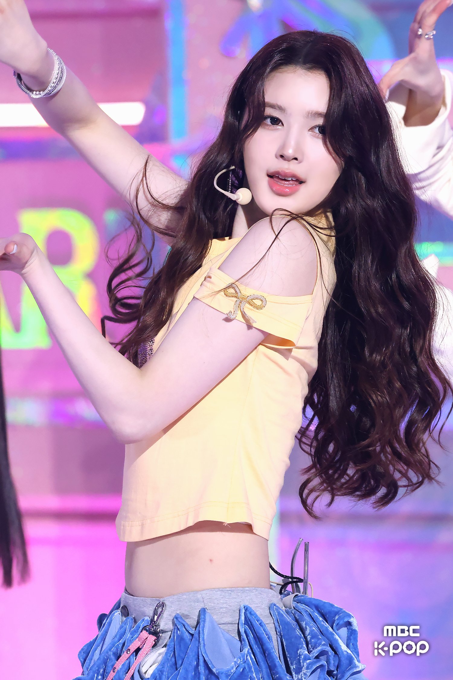 [잡담] 하투하 에이나 얼굴 뭔가 신기한게 | 인스티즈