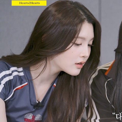 [잡담] 하투하 에이나 얼굴 뭔가 신기한게 | 인스티즈