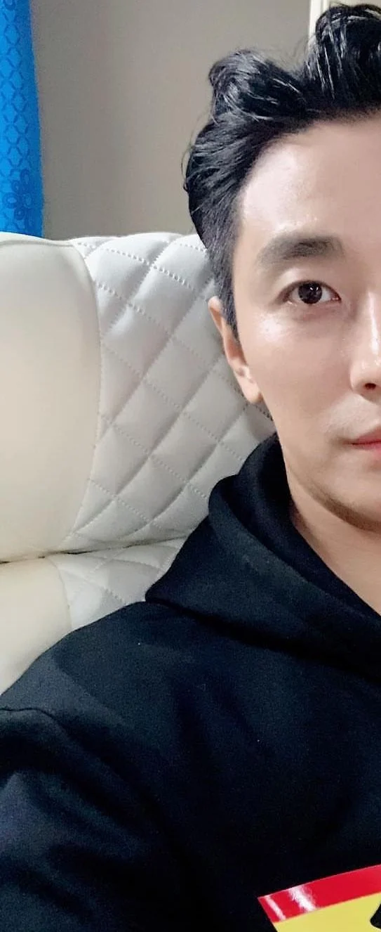 어떤 얼굴이 더 주지훈같음???.jpg | 인스티즈