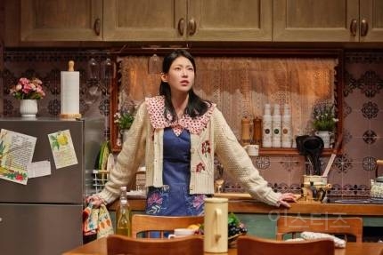 "이 무대는, 살아있다"…공승연, 연극의 재미 (꽃의 비밀) | 인스티즈