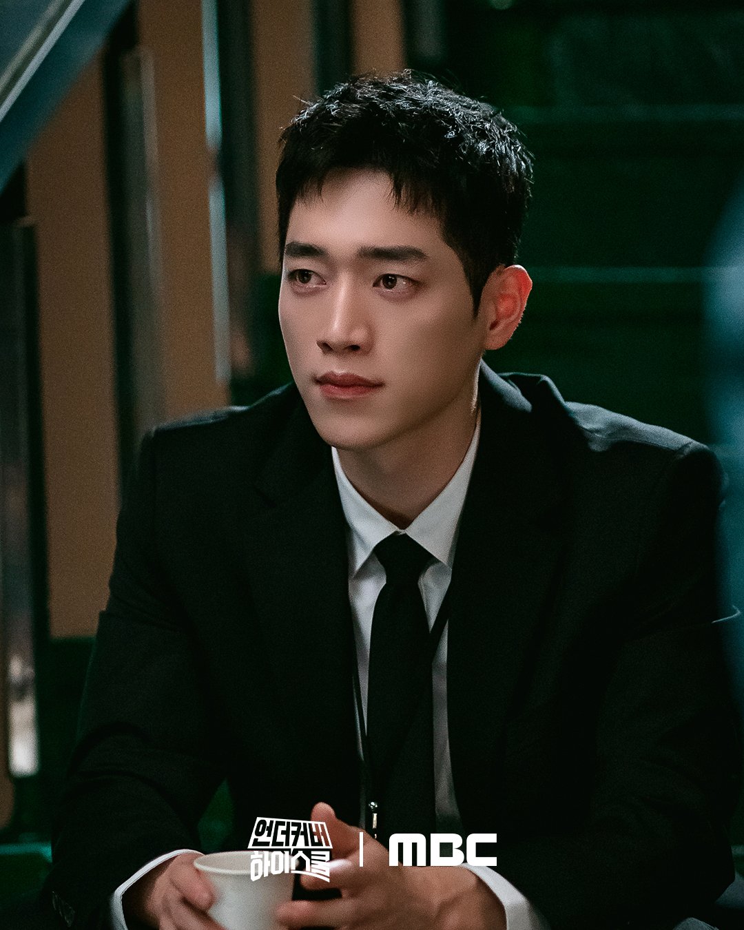 [잡담] 서강준 교복도 잘어울리긴 하는데 | 인스티즈