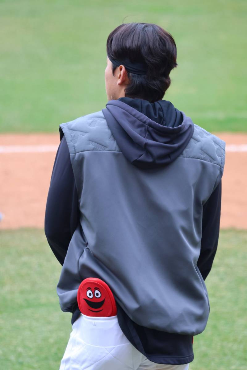 [잡담] (얘 너무 못생겼음) | 인스티즈