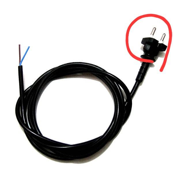 [잡담] 코드 선이 물에 담가졌는데 휴지로 닦고 끼워도 돼? | 인스티즈