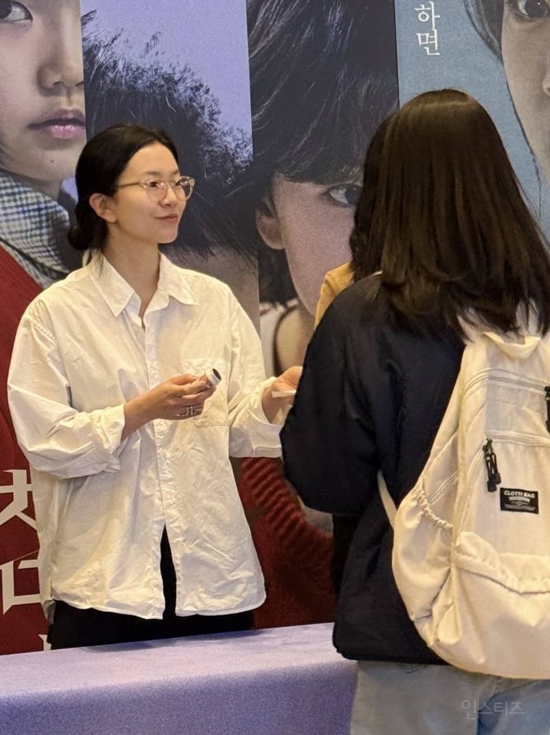 배우들이 직접 알바 뛴다는 요즘 CGV 근황.jpg | 인스티즈